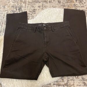 🍁Old Navy Men's Dark Brown Chinos